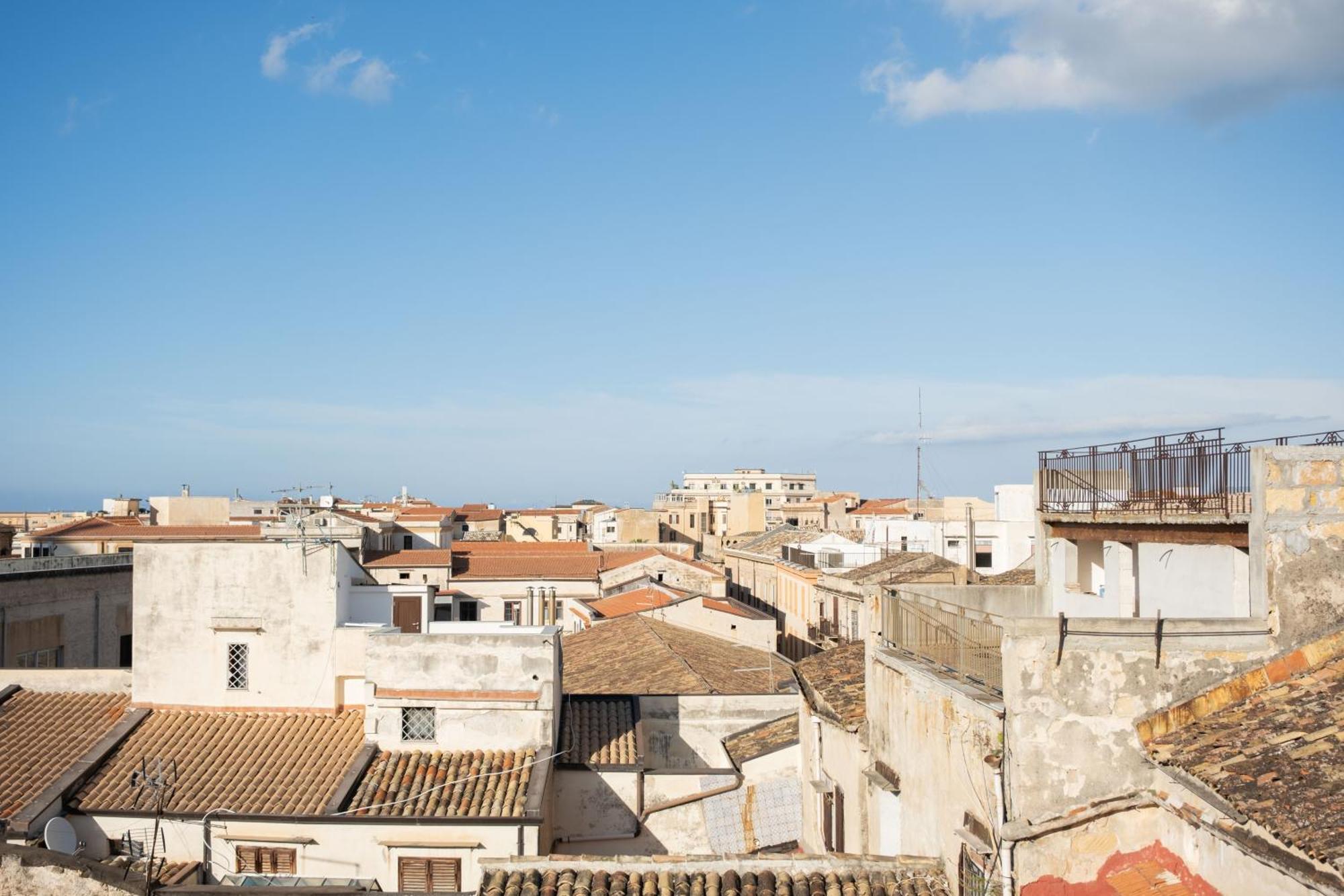 Sopra i tetti di Ballarò Palermo Exterior foto