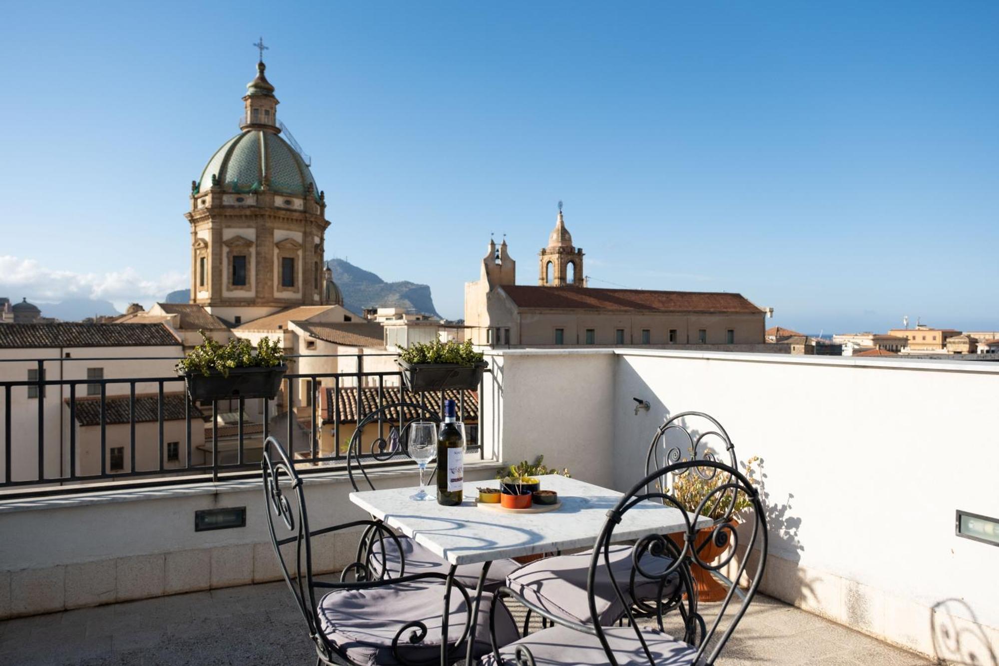 Sopra i tetti di Ballarò Palermo Exterior foto