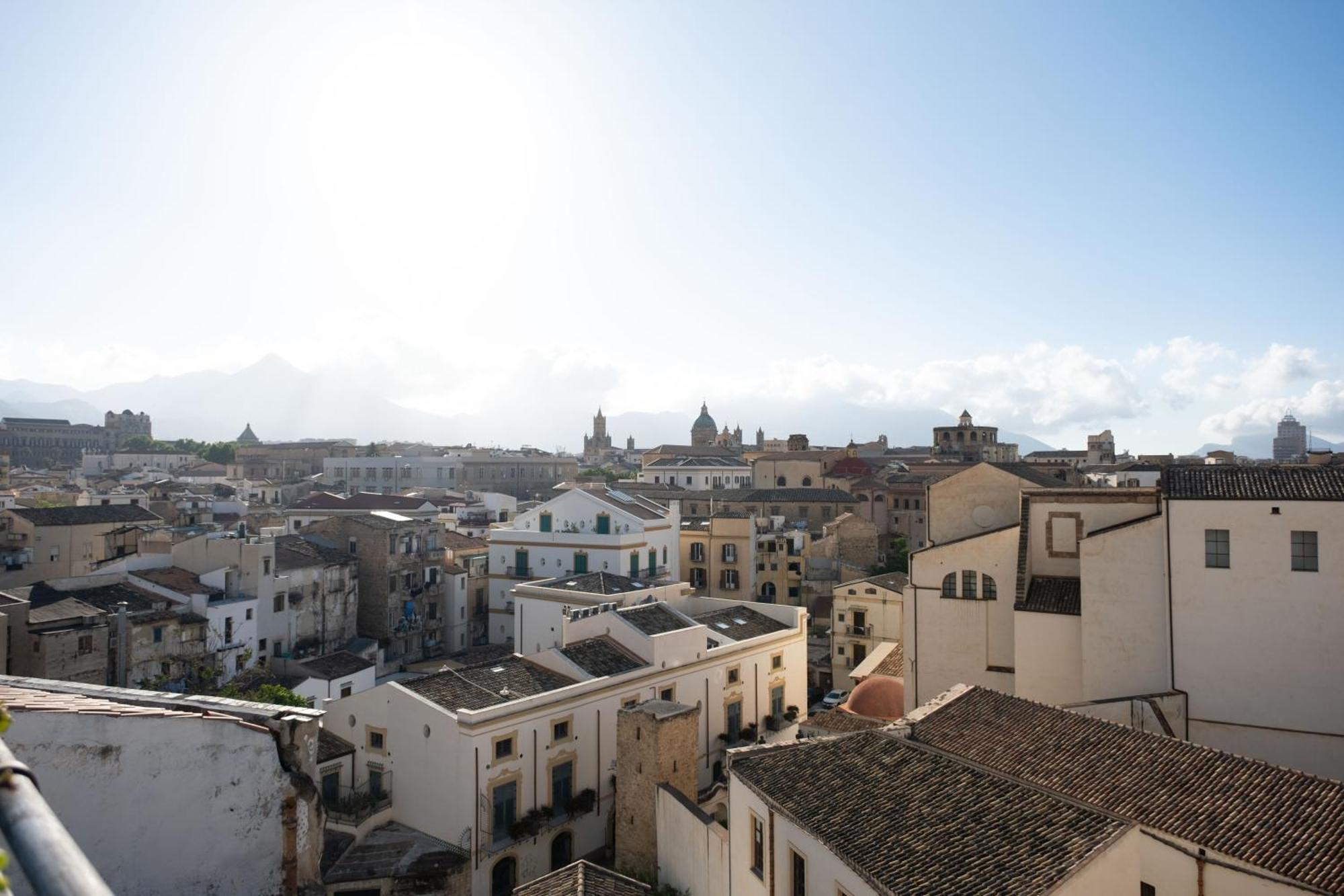 Sopra i tetti di Ballarò Palermo Exterior foto