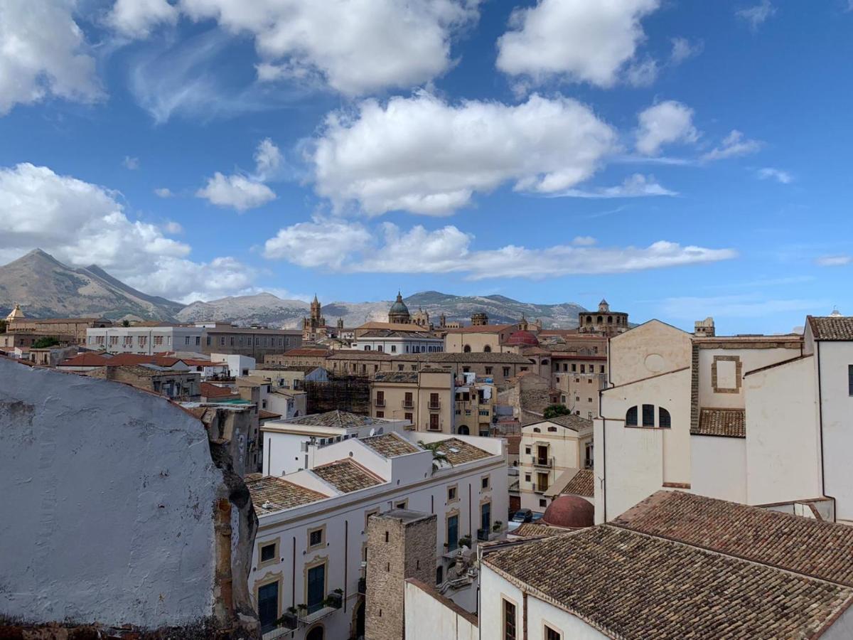 Sopra i tetti di Ballarò Palermo Exterior foto